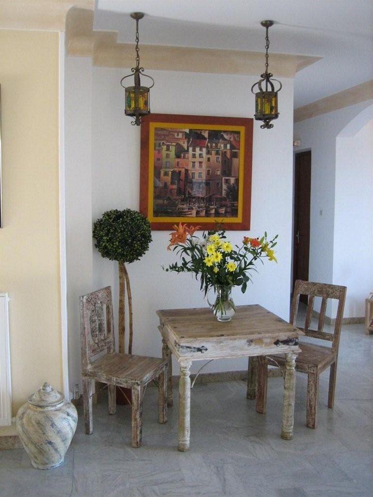 Hotel L'isula Rossa L'Ile-Rousse (Corsica)