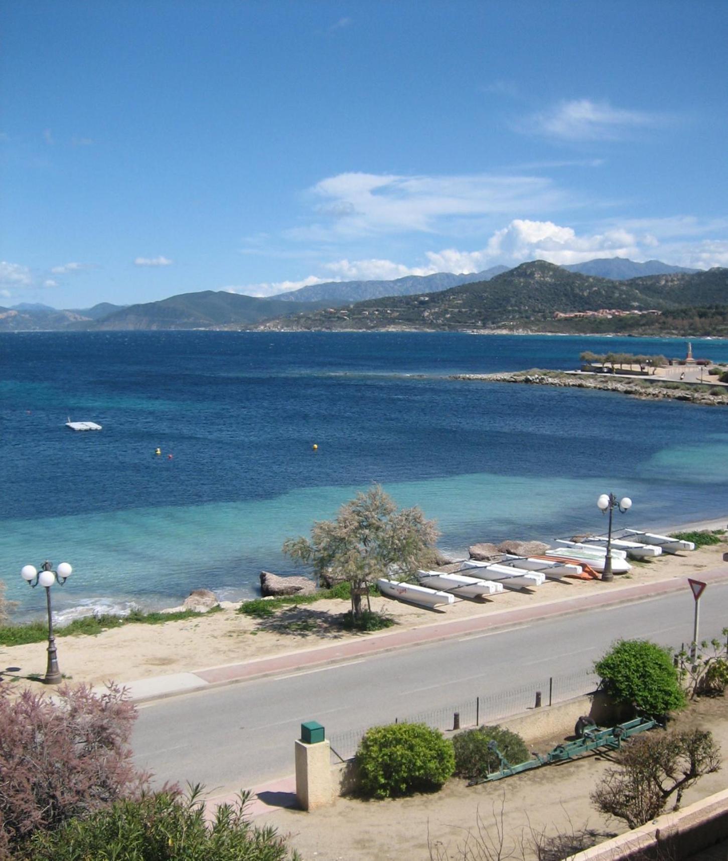 Hotel L'isula Rossa LʼÎle-Rousse